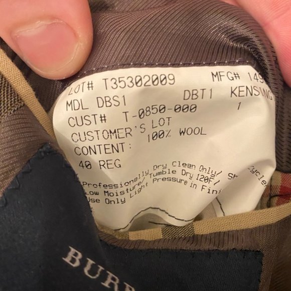 SOLD Burberry London 40R Blazer - Picture 4 of 8